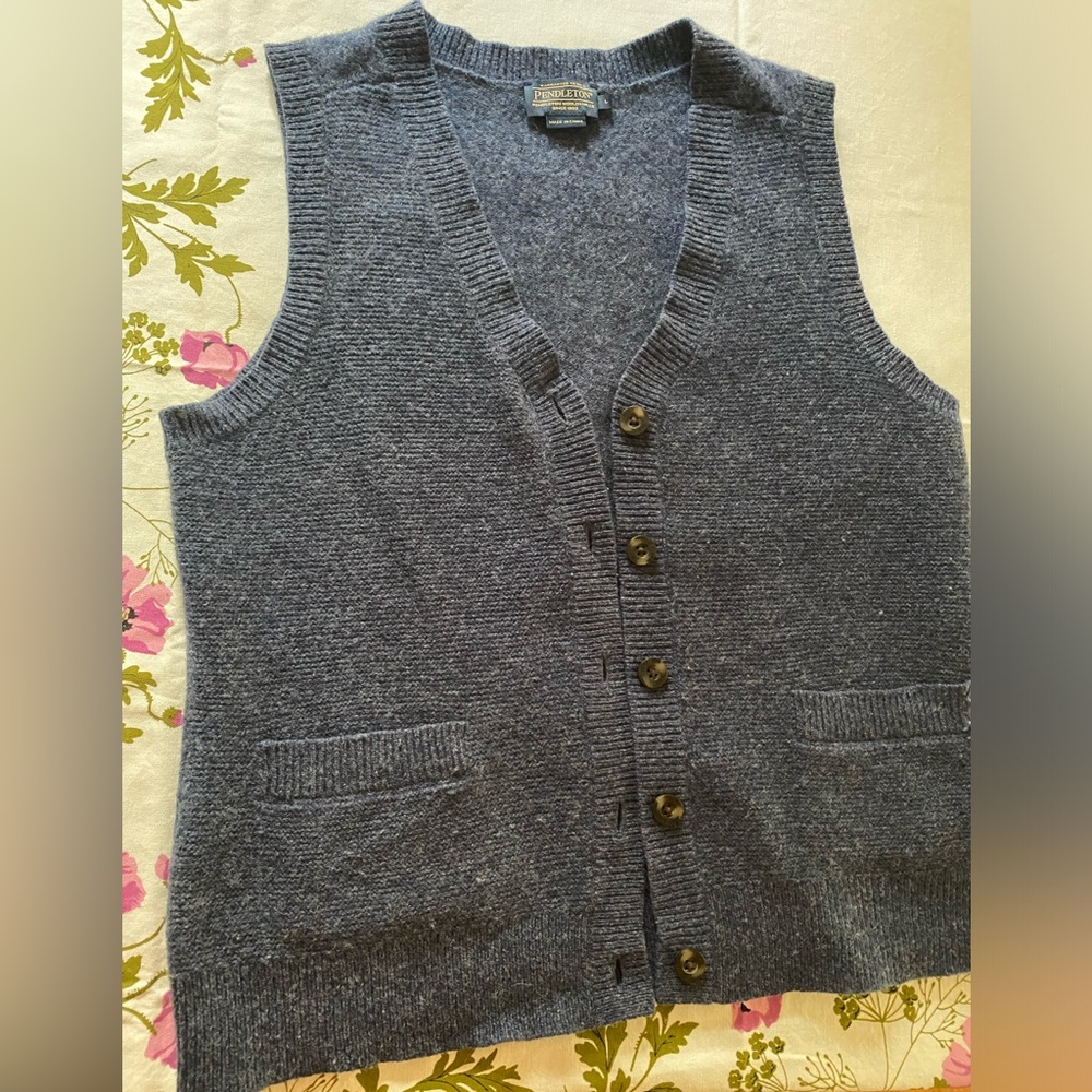 Pendleton Vest - image 1